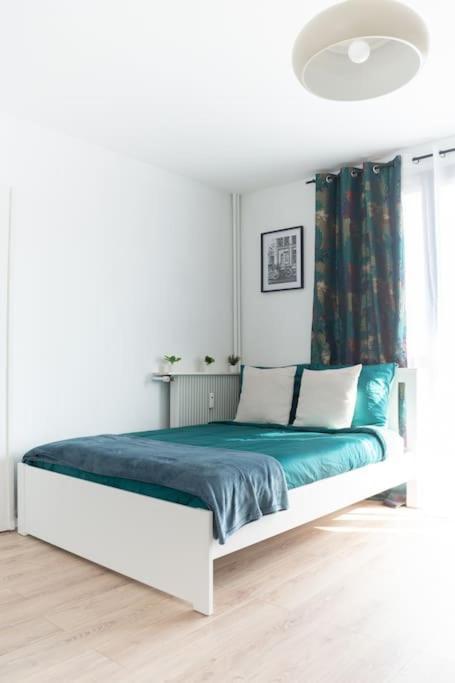 Appartamento Le Citadin-T1-28M2-Pte Paris M7 Le Kremlin-Bicêtre Esterno foto